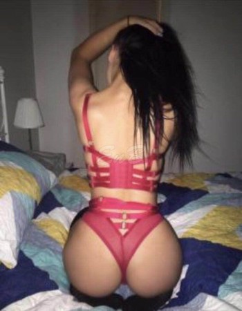 Rose Mandurah Independent Female Escort In Western Australia